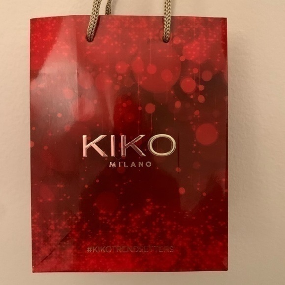 Kiko Milano Makeup Holiday Shopping Bag - Picture 2 of 5
